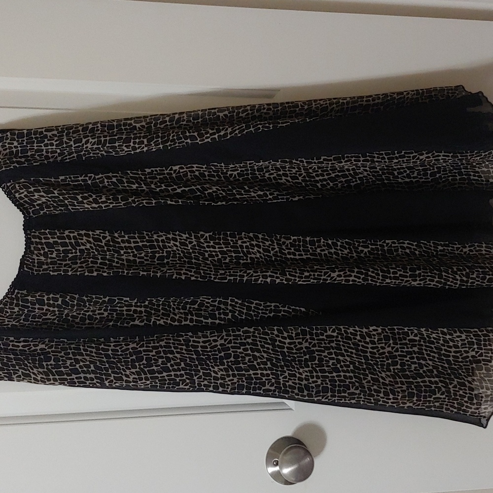 JM Collection Skirt - Picture 4 of 5